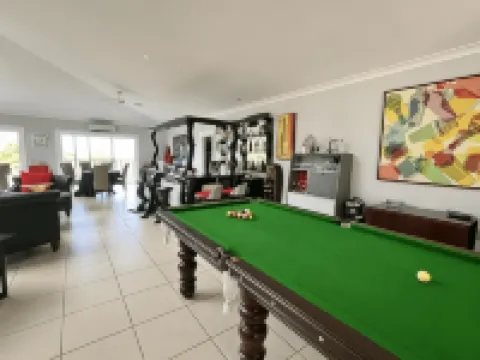 The Country House at Hunchy Montville