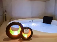 Blue Summit Cottages - Hot Tub