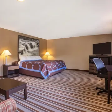 Super 8 by Wyndham Elkins