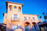 Hotel et Appartements Reine d'Azur - Beach