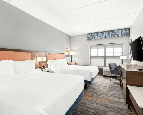 Hampton Inn & Suites Phoenix/Goodyear Các khách sạn gần Sân vận động Camelback Ranch
