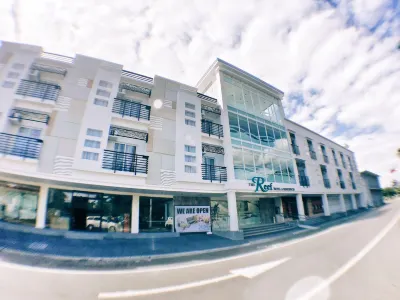 The Reef Hotel and Residences Hôtels à proximité de : University of the Philippines Extension Program in Olongapo