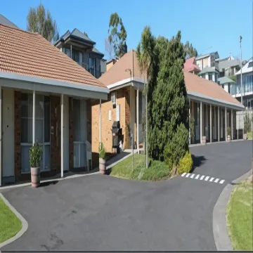 Quays Motel San Remo