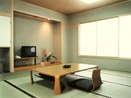 Gekko Onsen Kurheim Отели рядом со станцией JR Asaka-Nagamori station