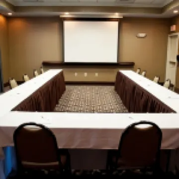 ハンプトン イン ドイルズタウン