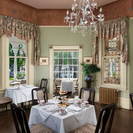Pendray Inn and Tea House