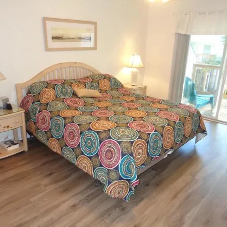 Gorgeous 3 Bedroom Townhouse, Bethany Beach, steps from pool and fitness center