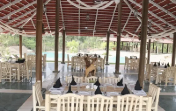 Tuli Veer Bagh Resort