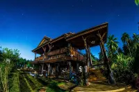 เรือนไทยในบาง บาย พันธ์ศักดิ์ รีสอร์ต - 4 ดาว