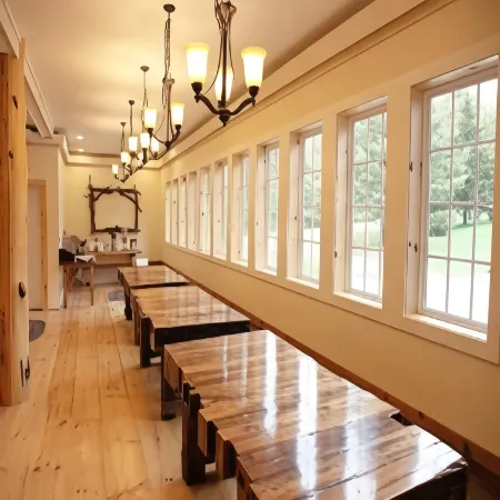 Trailside Inn Отели рядом с достопримечательностью «Пико Маунтин Ски Резорт»