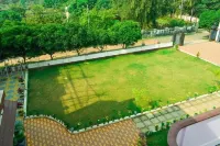 Hotel Aayes & Resort Hotels in Bolpur