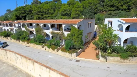 Two Room Apartment Near the Beach 2