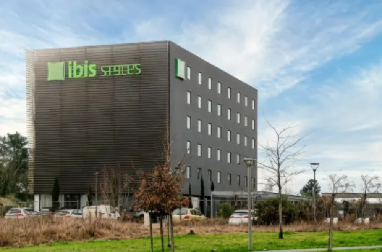 ibis Styles Bordeaux Lormont Hotels near Bordeaux-Lac