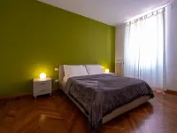 Residenza Cece' Hotels in Lecco
