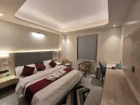 Hotel Divine Vista