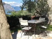 Romantic Apartment Wonderful Lake View Super Price June Parking Space.