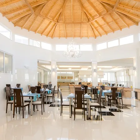 Grand Blue Beach Hotel
