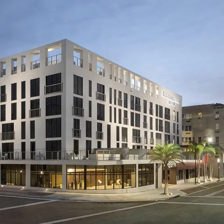 Residence Inn Miami Beach South Beach Отели рядом с достопримечательностью «Здание 1111»