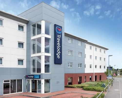 Travelodge Birmingham Perry Barr Hotels near محطة ويتون