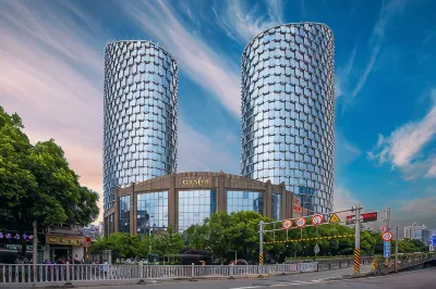 Nanchang Galactic Classic International Hotel (Tengwangge Branch, Bayi Square) Hotel di 