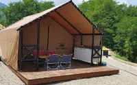 Baramheunjeok Glamping Caravan