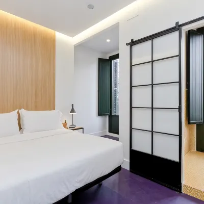 SLEEP'N Atocha - B Corp Certified Hotels near Atocha Metro Station