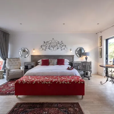 Cape Pillars Boutique Hotel Hotels near Willowbridge Shopping Centre