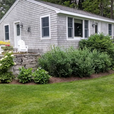 Come and enjoy our Boothbay Cottage