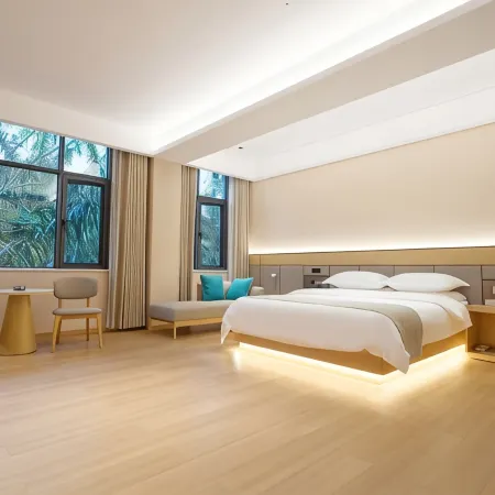 Hotel construction in Yingjiang