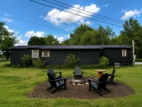 Cozy basecamp minutes from waterfalls, hiking and climbing