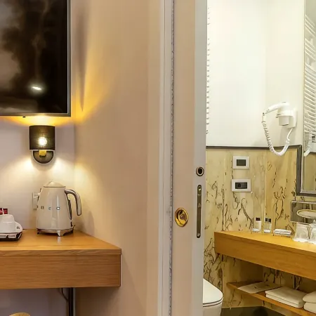 Hotel Accademia Hotels in Rome