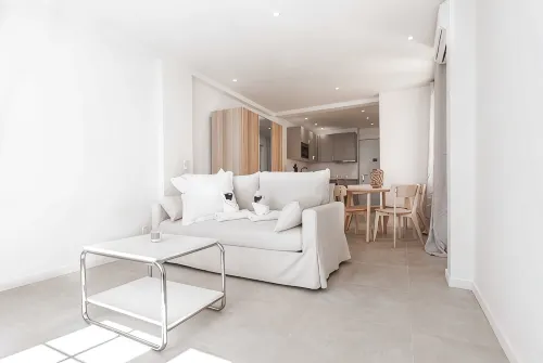 Charming studio - 2P - Sea view - Antibes.