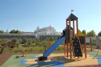 Convento do Espinheiro, Historic Hotel & Spa - familiares