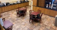 FairBridge Inn & Suites Glendive - breakfast