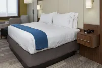 Holiday Inn Express & Suites SANTA ANA - ORANGE COUNTY by IHG - balcony