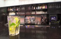 TOC馬德里旅館 - 酒吧