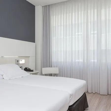 Axor Feria Hotel - Free Airport Shuttle Bus