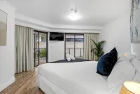 181 the Esplanade