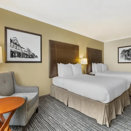 Best Western Plus Garden Court Inn
