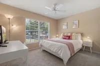 Private Pool Villa Near Major Theme Parks – Quiet Gated Golf Community - Villas