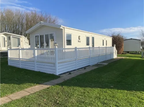 6 Berth Comfy Homely Caravan, Dog Friendly - 2성급