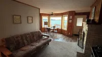 Cozy Lake Escape - Hot Tub, Sauna, Fire Pit, Kayak/Canoe & More - WiFi