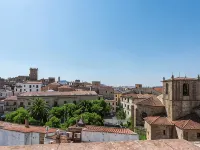 Kubik Hotel Hôtels à : Cáceres