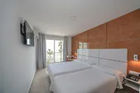 Sol Playa - Bãi biển