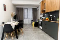 Apart hotel on Saryan Str 26/3