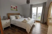 Lerwick Penthouse Apartment - Wifi
