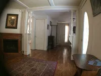 Downtown Eureka Springs Vacation Cottage - Country Houses
