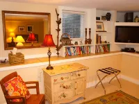 Downtown Luxury Studio, Brevard NC Hotels in Brevard