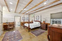 Rustic Luxury Near Charlottesville/Montpelier/Wineries /A Historic Cabin Retreat - Træningscentre