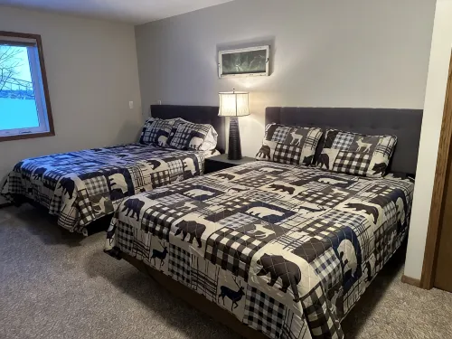 Beautiful 5 bedroom home - Alexandria Lake Latoka with many new updates!